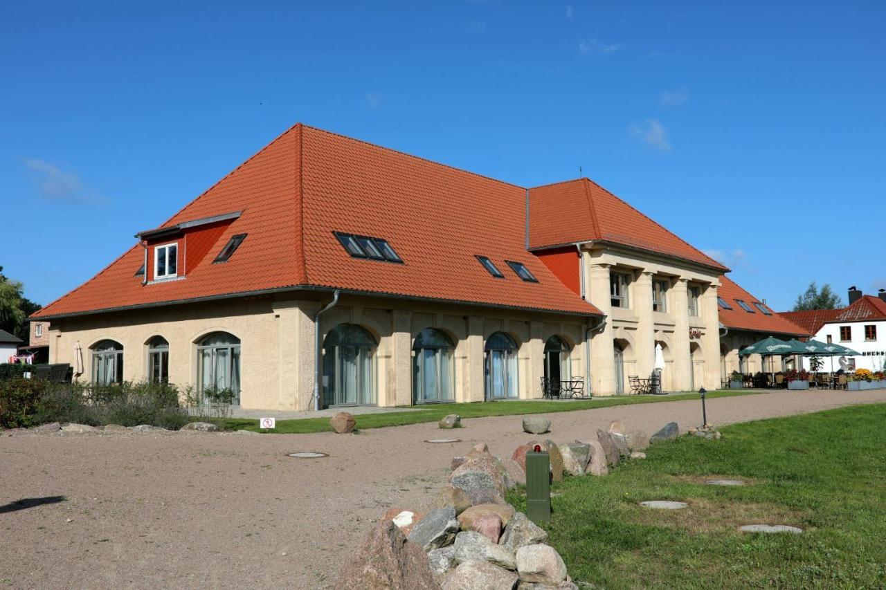 Schloss Am Haff Stolpe auf Usedom Exterior photo